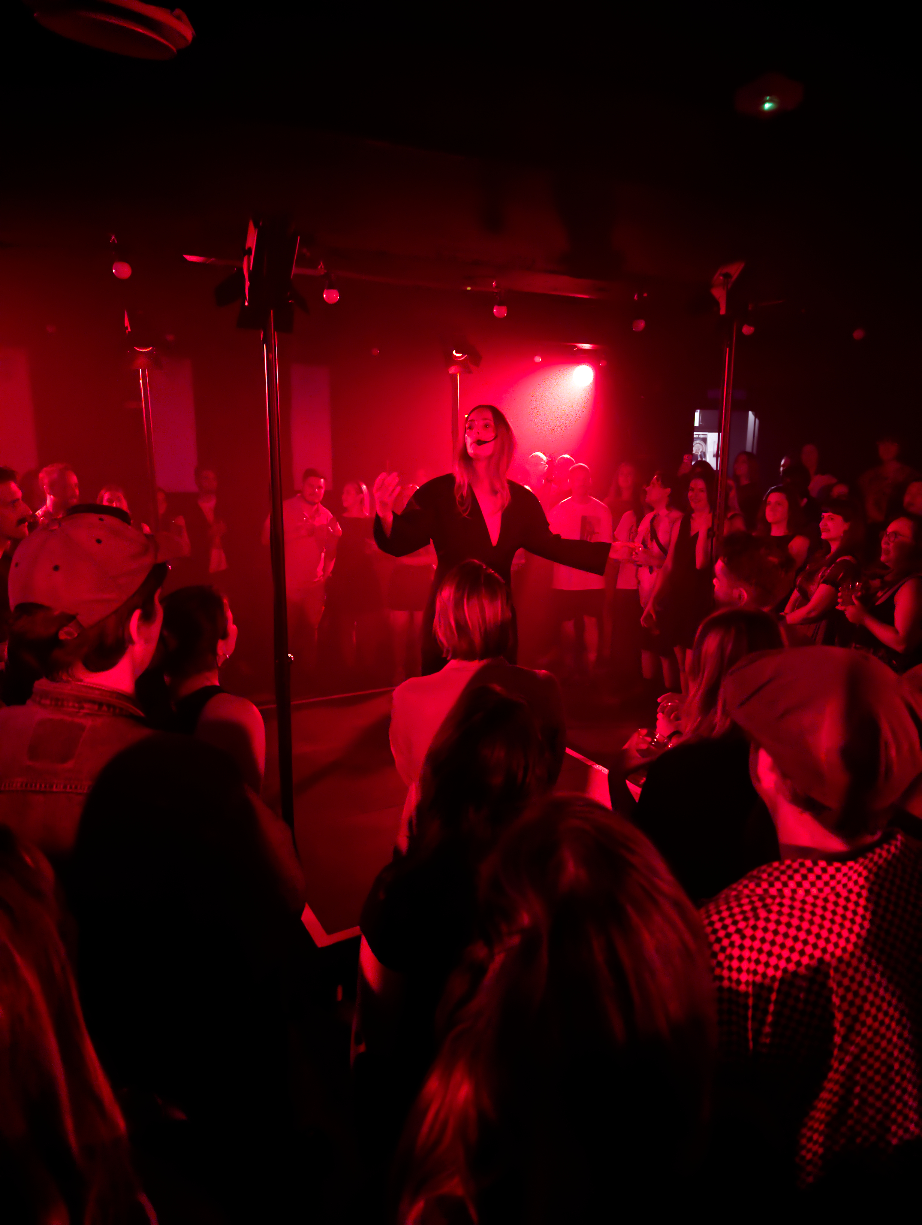 Way back, a friend showed me this music video for Chelsea Jade&#039;s &#039;Life of the Party&#039; (https://youtu.be/ySxyBXCi2ww) — which immediately captivated me. Well, I was lucky enough to attend her recent concert at Double Wammy in Auckland.
A very intimate, in-the-round performance which was everything I could have hoped for!